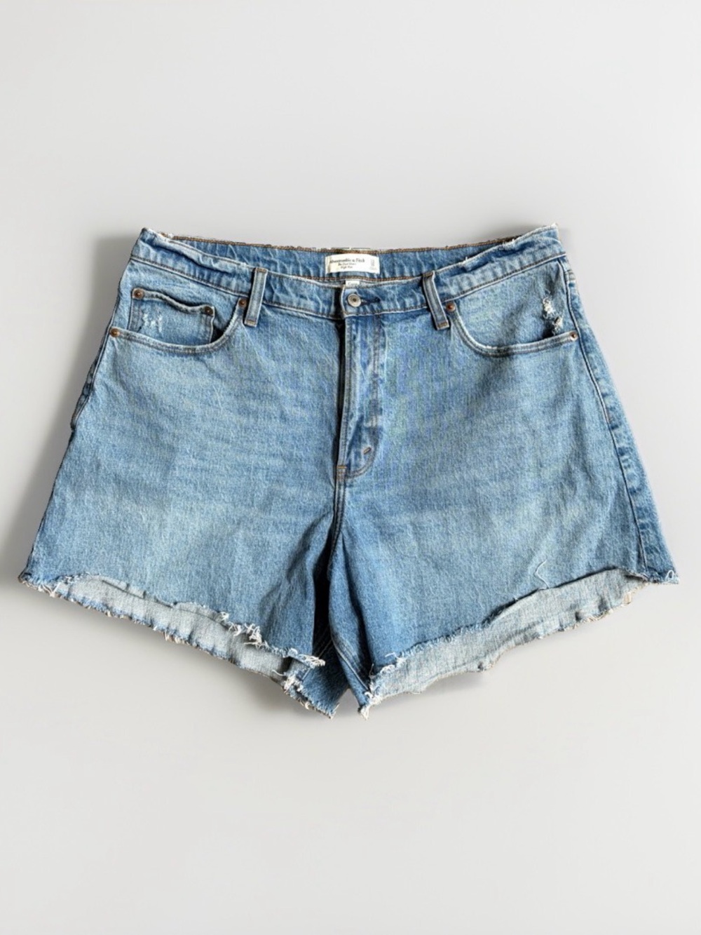 Abercrombie & Fitch Curve Love High Rise The Dad Short Cutoff Women’s 33 / 16